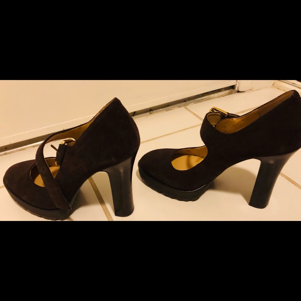 SORRY 😐 THIS IS SOLD ✅Michael Kors high heels 👠 - Picture 8 of 8